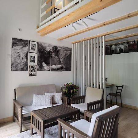 Zona Apartments 2 زرنيانين المظهر الخارجي الصورة