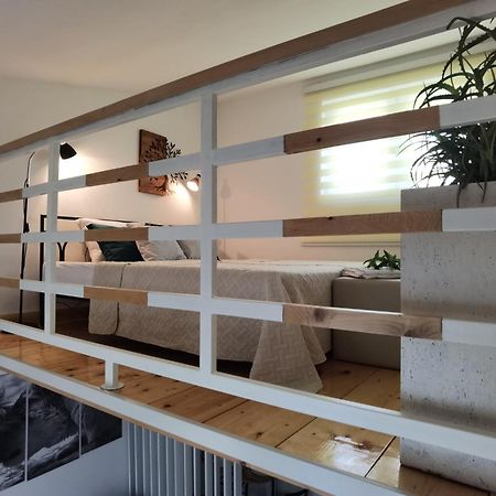 Zona Apartments 2 زرنيانين المظهر الخارجي الصورة