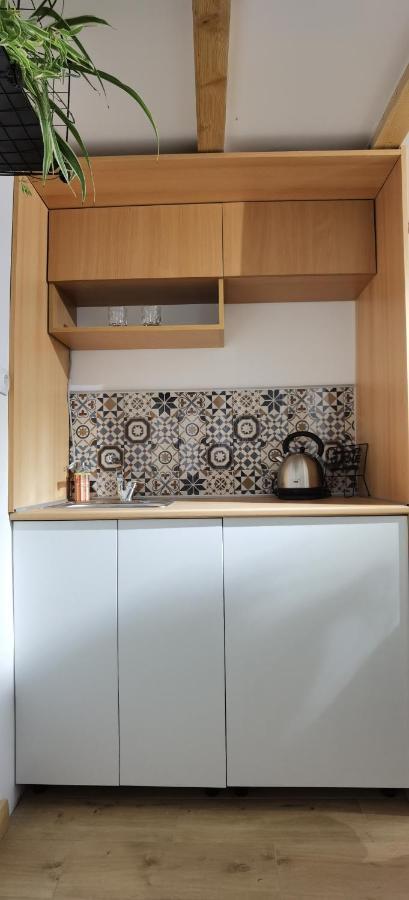 Zona Apartments 2 زرنيانين المظهر الخارجي الصورة