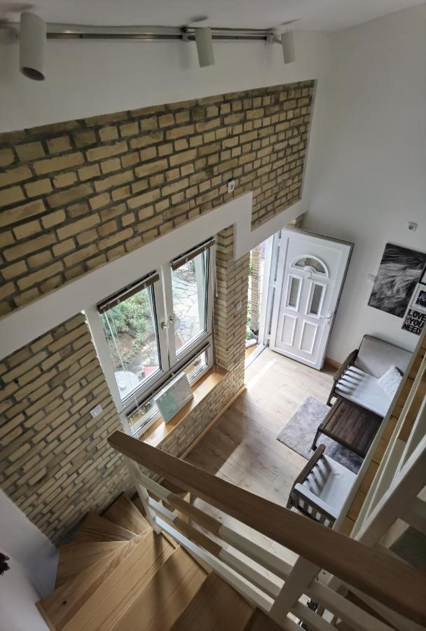 Zona Apartments 2 زرنيانين المظهر الخارجي الصورة
