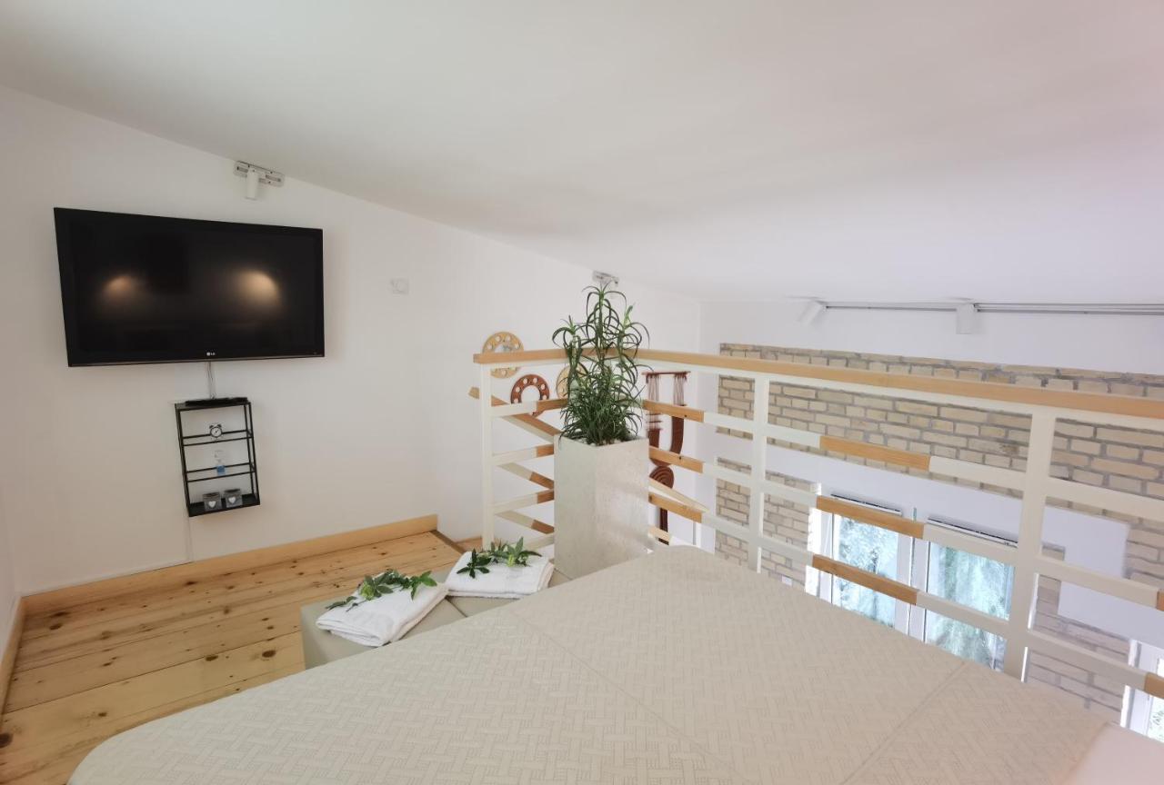 Zona Apartments 2 زرنيانين المظهر الخارجي الصورة