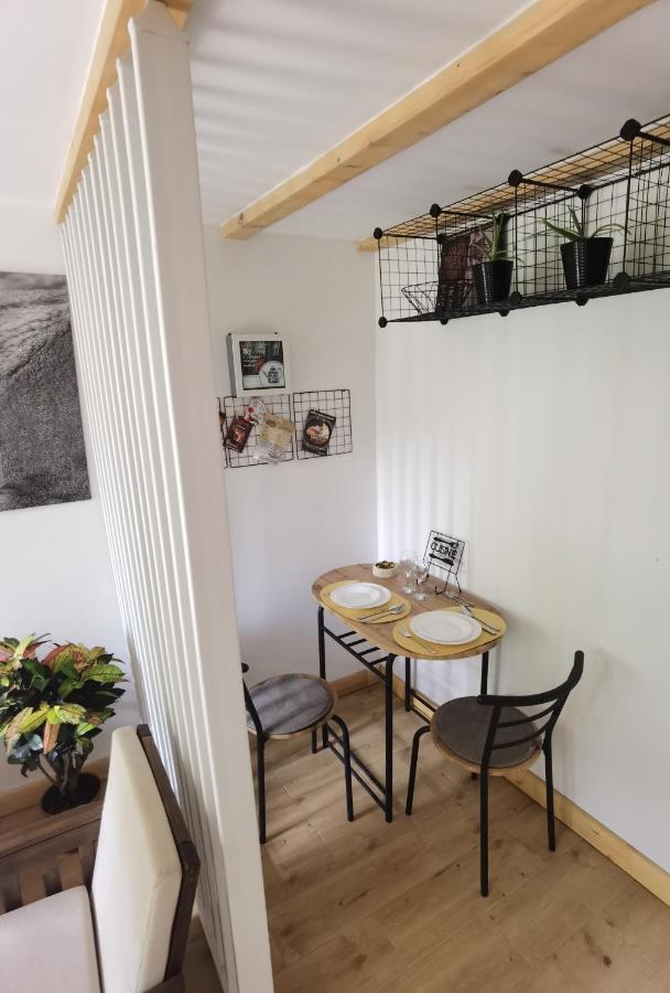 Zona Apartments 2 زرنيانين المظهر الخارجي الصورة