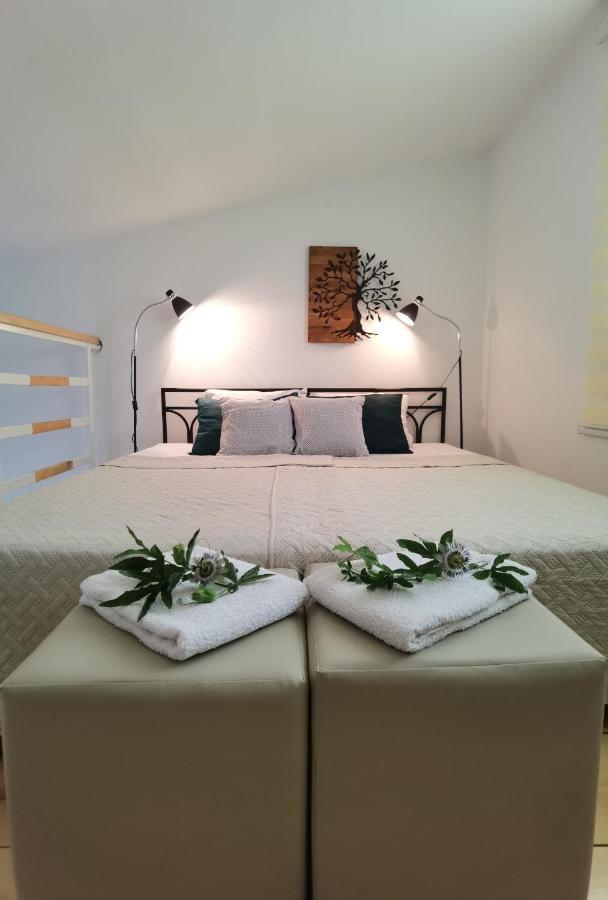 Zona Apartments 2 زرنيانين المظهر الخارجي الصورة